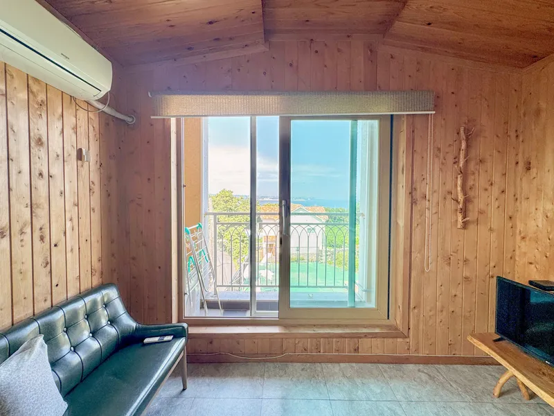 [Namwon, Seogwipo] Saraoreum 202, a convenient accommodation with a view of the ocean 7