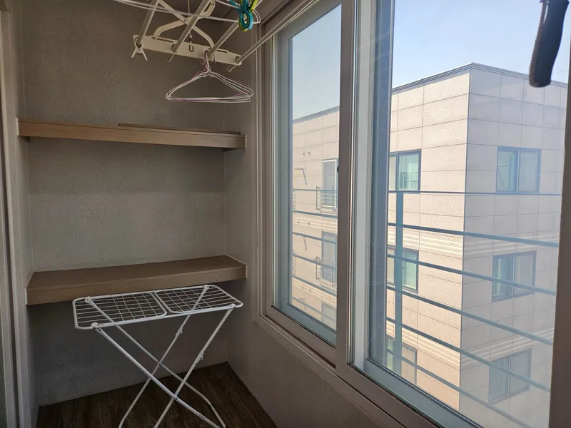 [Pyeongtaek] One-room, 2nd floor, 203, Tongbokcheon, next to Shindae Sports, 15 minutes from Pyeongtaek Station, Shelter 6 12
