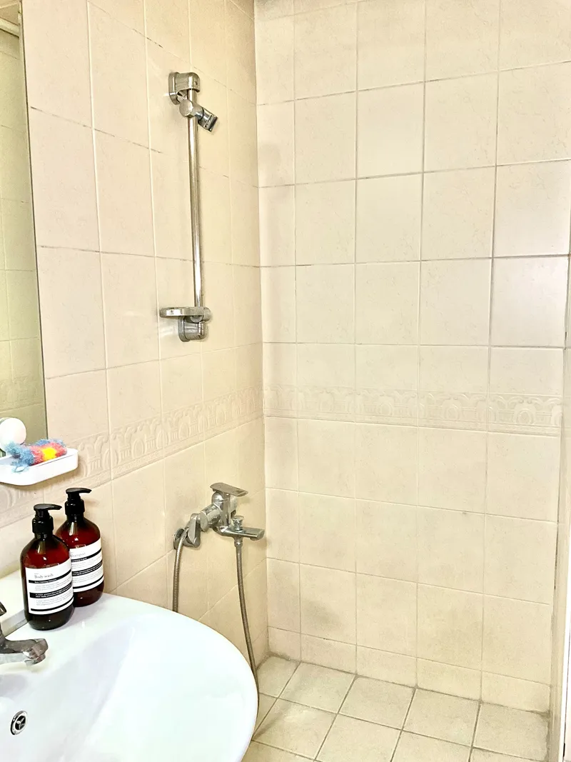 [Yeongdeungpo, Seoul] 3-minute walk from National Assembly Station on Line 9, in the immediate vicinity 5