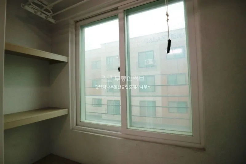 [Pyeongtaek] One-room, 402, 4th floor, Tongbokcheon, next to Shindae Sports, 15 minutes from Pyeongtaek Station, Shelter 9 6