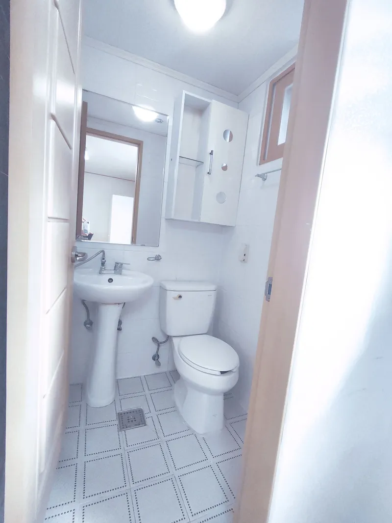 [Gwanak, Seoul] Sillim Station. Danggok Station. 8 min walk. Room 205 5