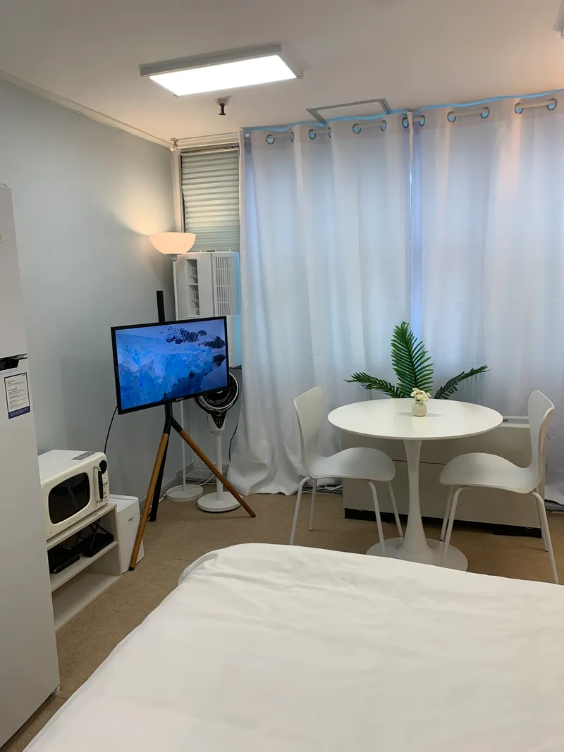 [Gangnam, Seoul] Han River view officetel 5 minutes from Cheongdam Station, near COEX, Jamsil, Gangnam 9