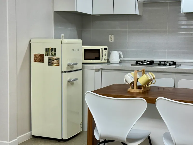 [Yeongjong, Incheon] 5 minutes from Yeongjong Unseo Station, 3 rooms/2 bathrooms, hotel bedding, convenience store 30s 40