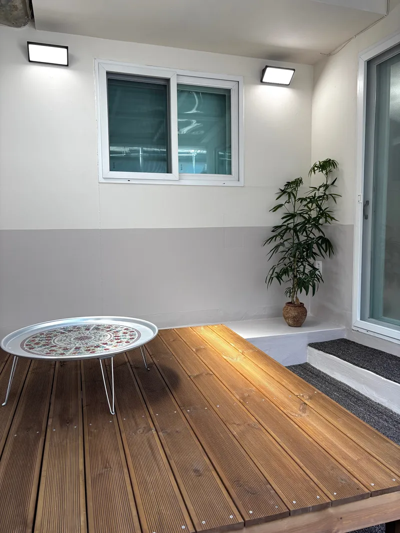 [Jongno, Seoul] Seochon Gyeongbokgung Station 4-room house with yard 22