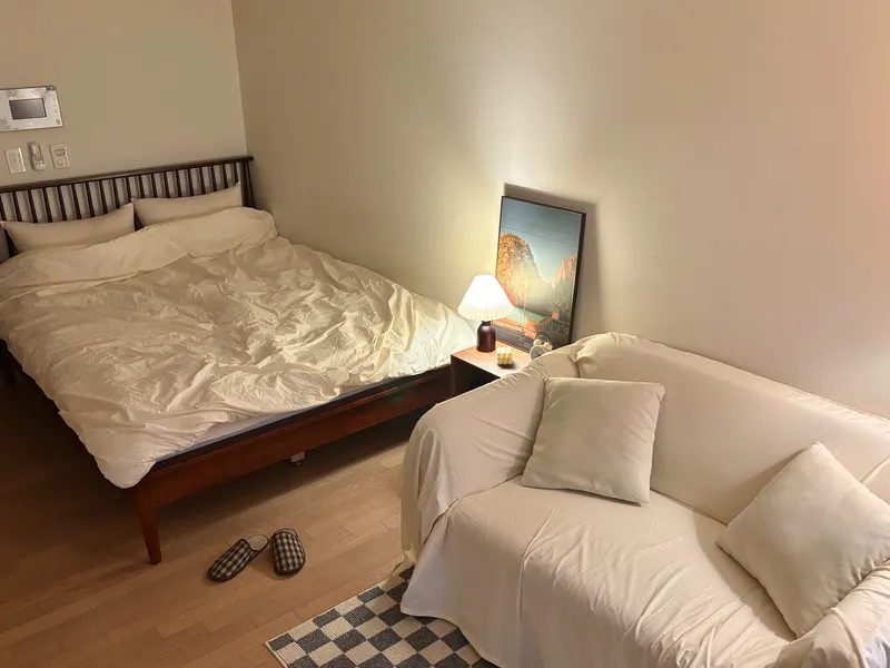 [Yongsan, Seoul][2 mins from Seoul Station] Fully furnished stylish room, free gym, free coffee, free study space 6