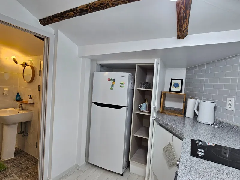 [Aewol, Jeju] 1 Minute from Aewol Sea, Every Moment Becomes Rest / Healing Private Stay / Fully Furnished Two-Room 14