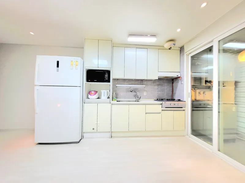 [Gijang, Busan] Chilam pretty sea view house two room queen size bed 15