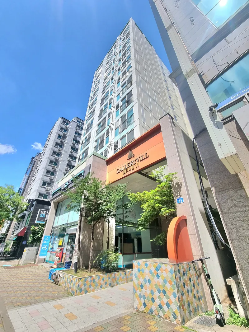 [대전 서구] 발코니 , 주차가능 , 여성안심 , 갤러리아3분 , 둔산동 12