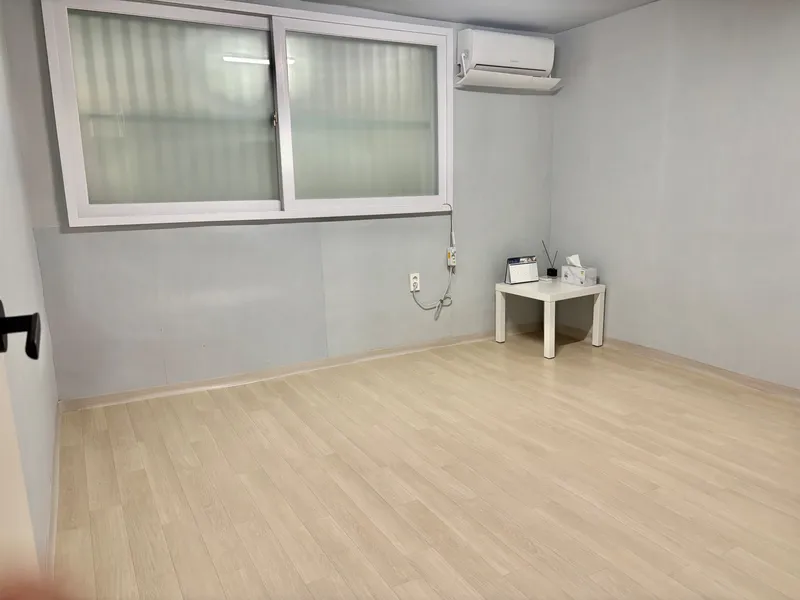 [Gwanak, Seoul] 5 minutes from Sillim Station, with plenty of space and space. 5