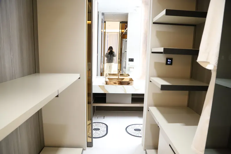[서울 강남] Luxury Home 강남구청역1분 39