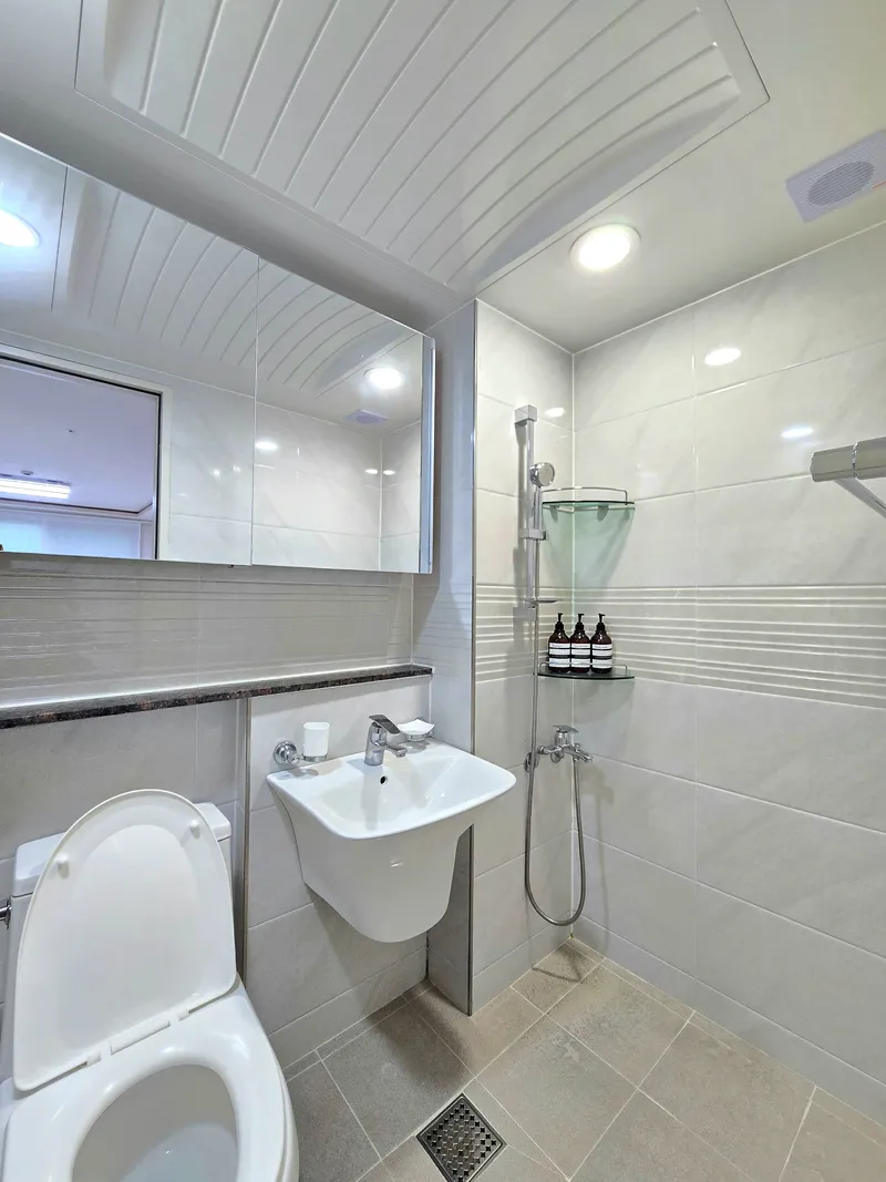 [Gangseo, Seoul] 3-room fully furnished apartment near the subway station, Line 9 Deungchon Station and Yeomchang Station (express), free parking 9