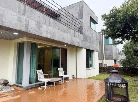 [서귀포 표선] 야외 온수 미니수영장 3룸 2거실 37평 독채 전체 19