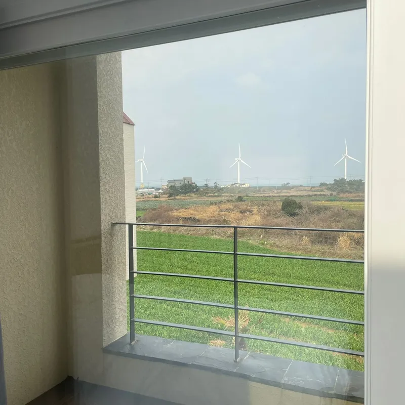 [제주 한경] 노을과 풍차뷰가 멋진 신축 2층 단독 독채 10