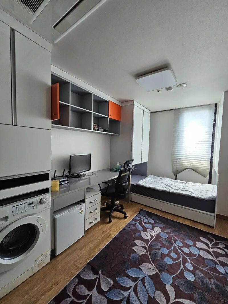 [Bupyeong, Incheon] 3-minute walk from Seoul Subway Line 7 Station, full of delicious restaurants, cafes, and emotional bars 5