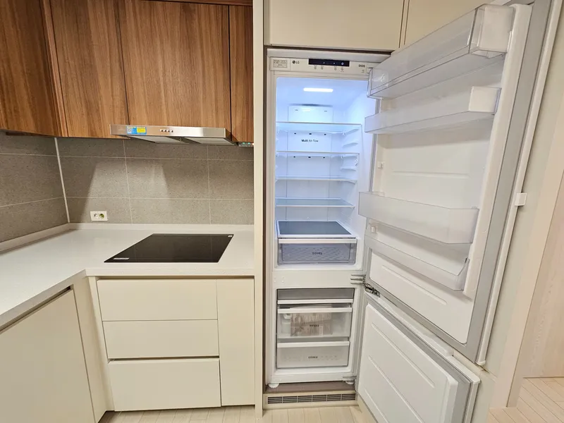 [Seohae, Incheon] Cheongna Two-Room Apartment with Unobstructed Ocean View 12