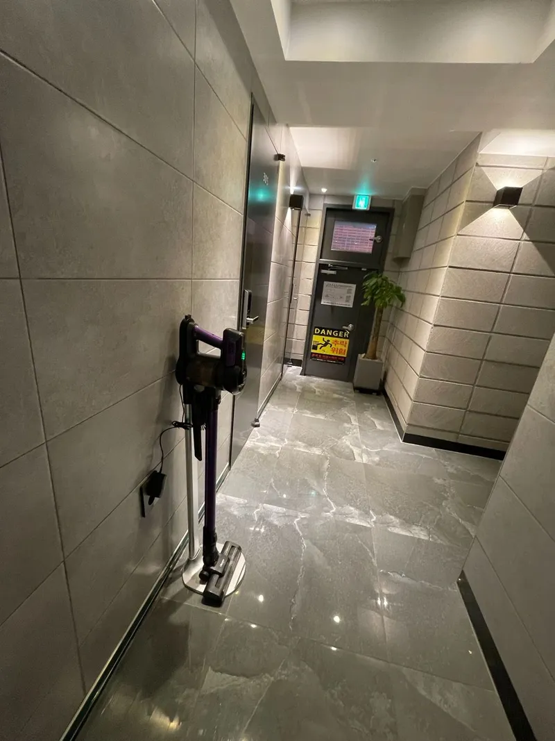 [Songpa, Seoul] 5 minutes walk from Garak Market Station 17