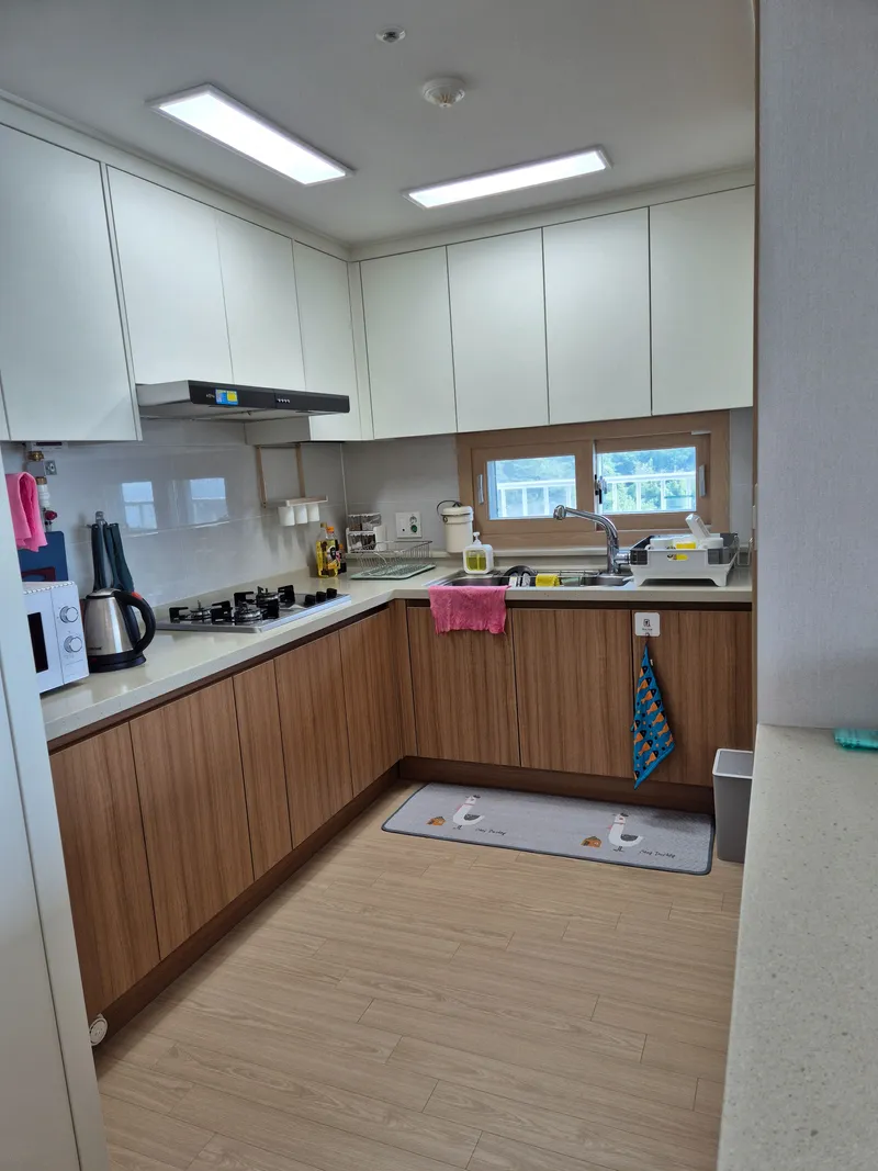 [Gangneung] 3 min walk to Sacheon sea #Sunrise view #Ocean view Newly built apartment 9th floor 12