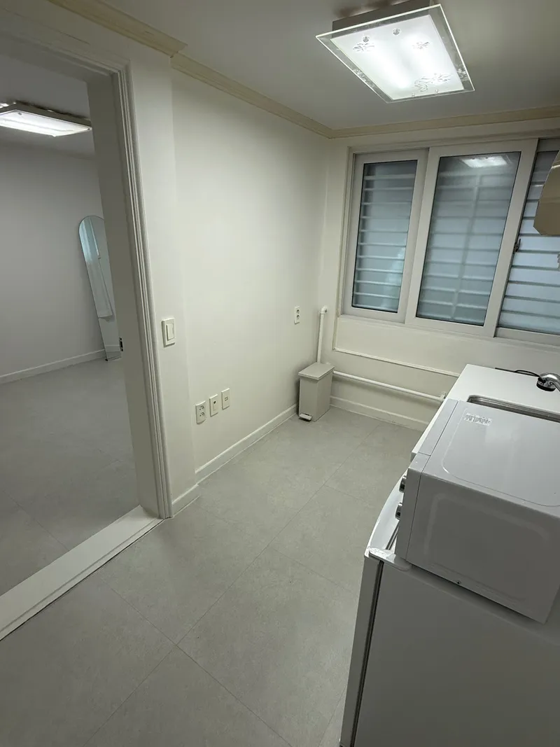 [Seocho, Seoul] Bangbae Isu Station Gangnam Two-Room Apartment 7