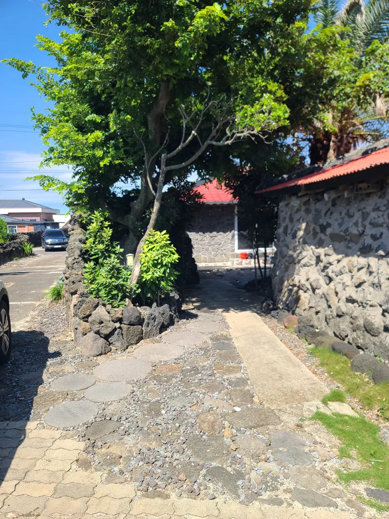 [Aewol, Jeju] Private villa on the pebble beach with spring water gushing out, next to Gwakji Beach on the Handam Beach Walkway 13