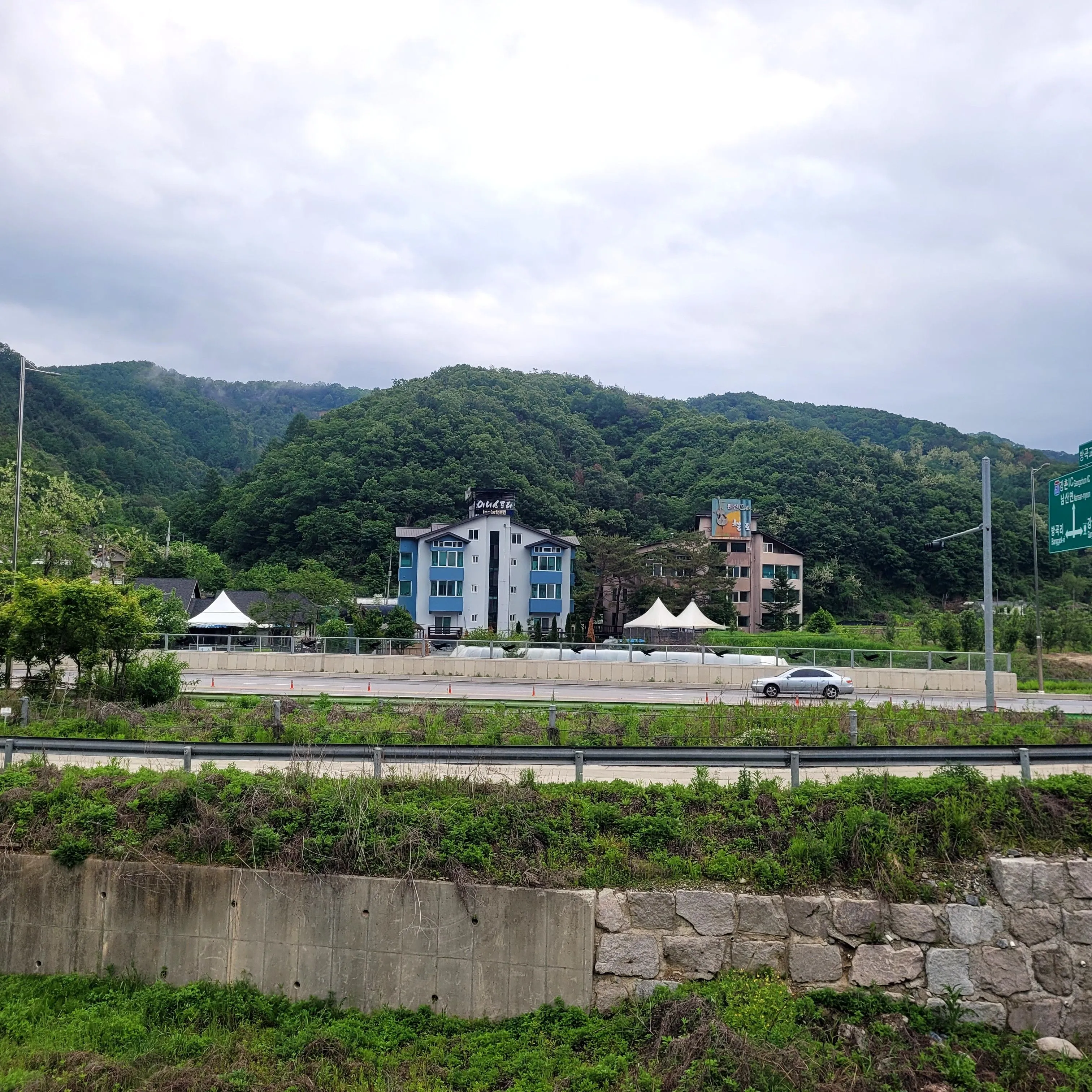 Pension in Chuncheon, Gangwon — 66m², sleeps 2, 2 baths