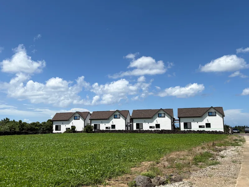 [Gujwa, Jeju] Duplex Separated One Room Field View #Far Sea View A 35