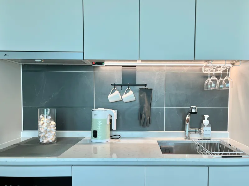 [Suyeong, Busan] 2-room apartment with a fantastic front view of Gwangan Bridge, available for 10 people at a special price. 19