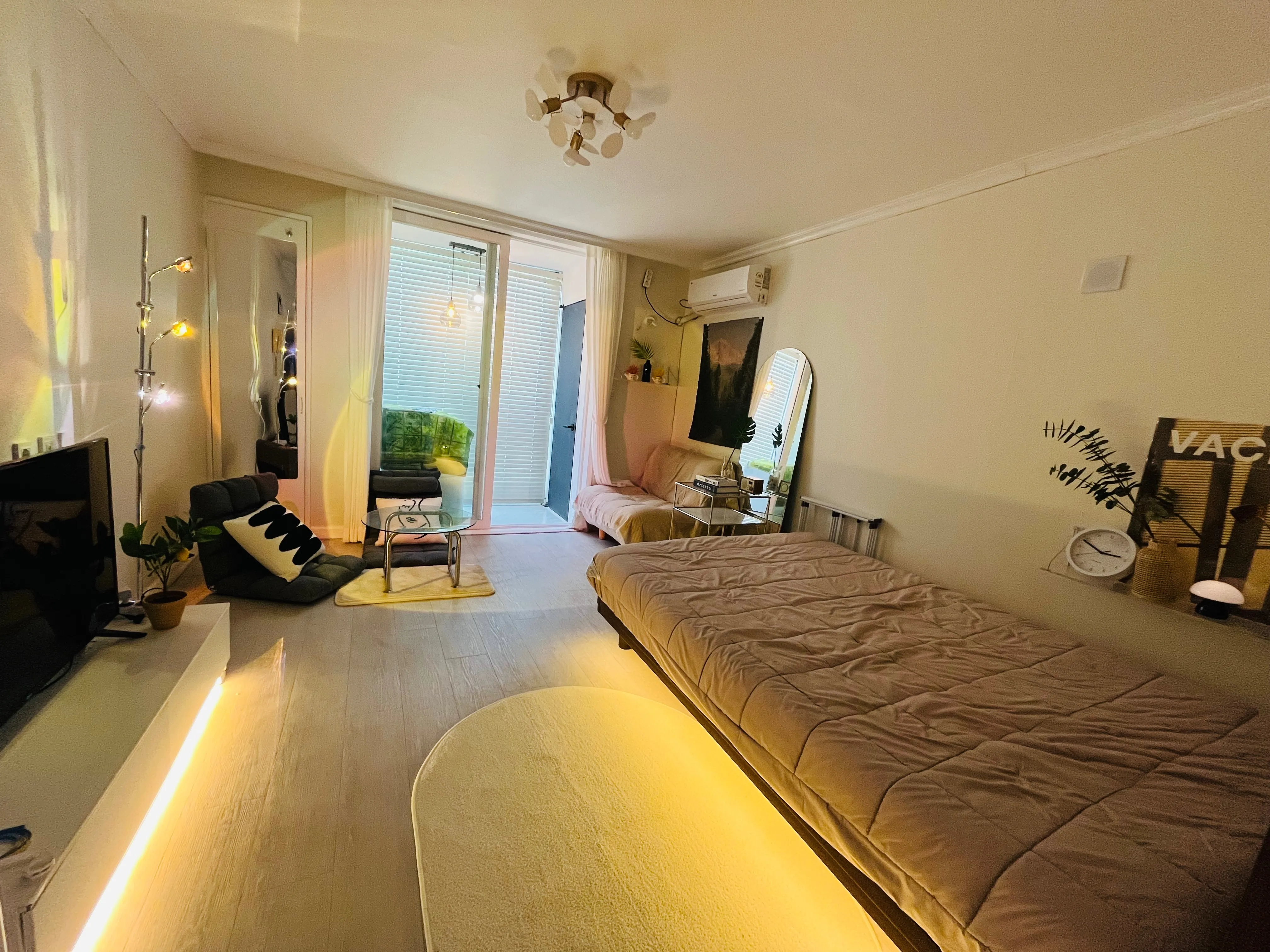 Gaesin-dong One-Bedroom Apartment