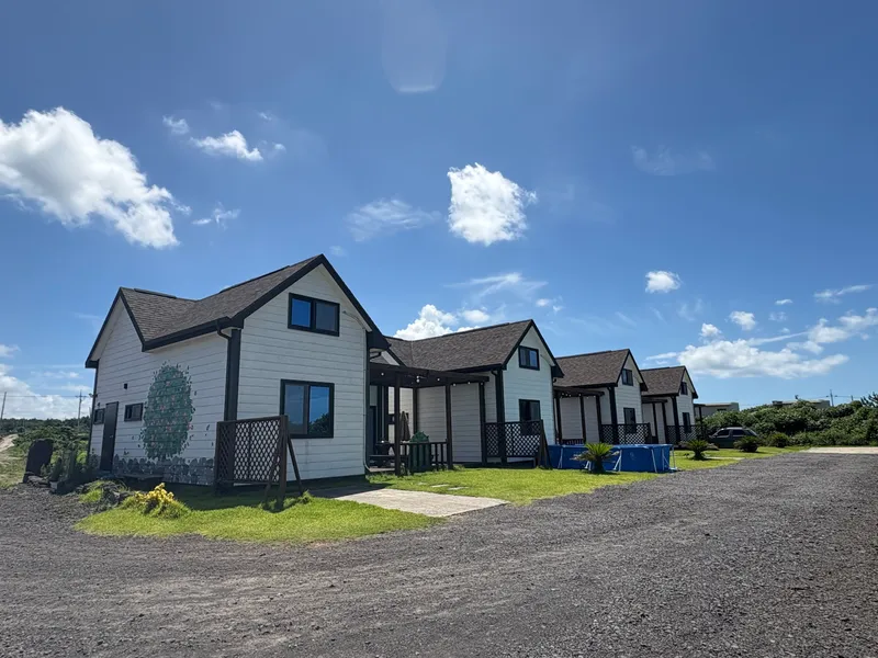 [Gujwa, Jeju] Duplex Separated One Room Field View #Far Sea View A 34