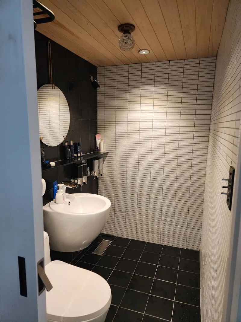 [Buk-gu, Daegu] EXCO. Dongdaegu Station, Room 2 14