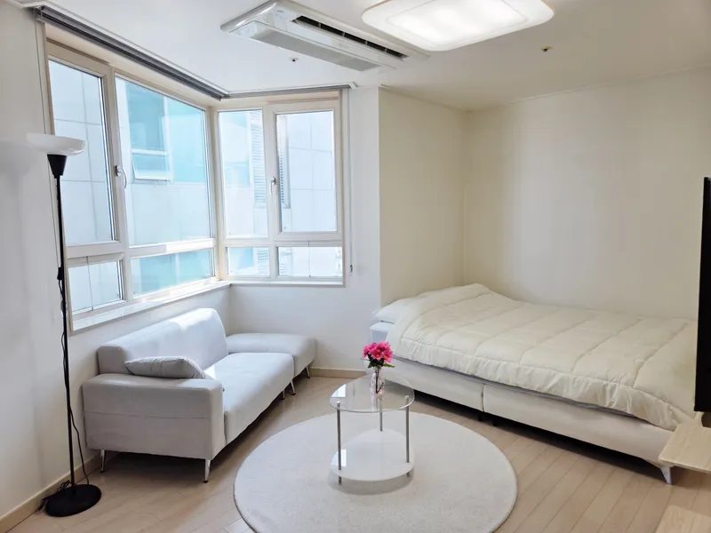 [Gangnam, Seoul] 5-minute walk from Gangnam Station, fully equipped 3