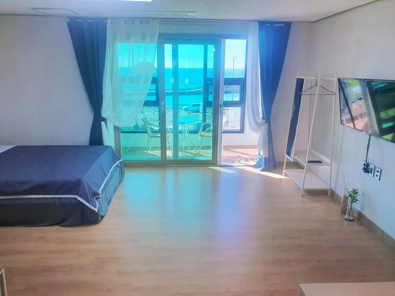 [Hangyeong, Jeju] 1-minute walk to the ocean view #Panpo Port Sea 15
