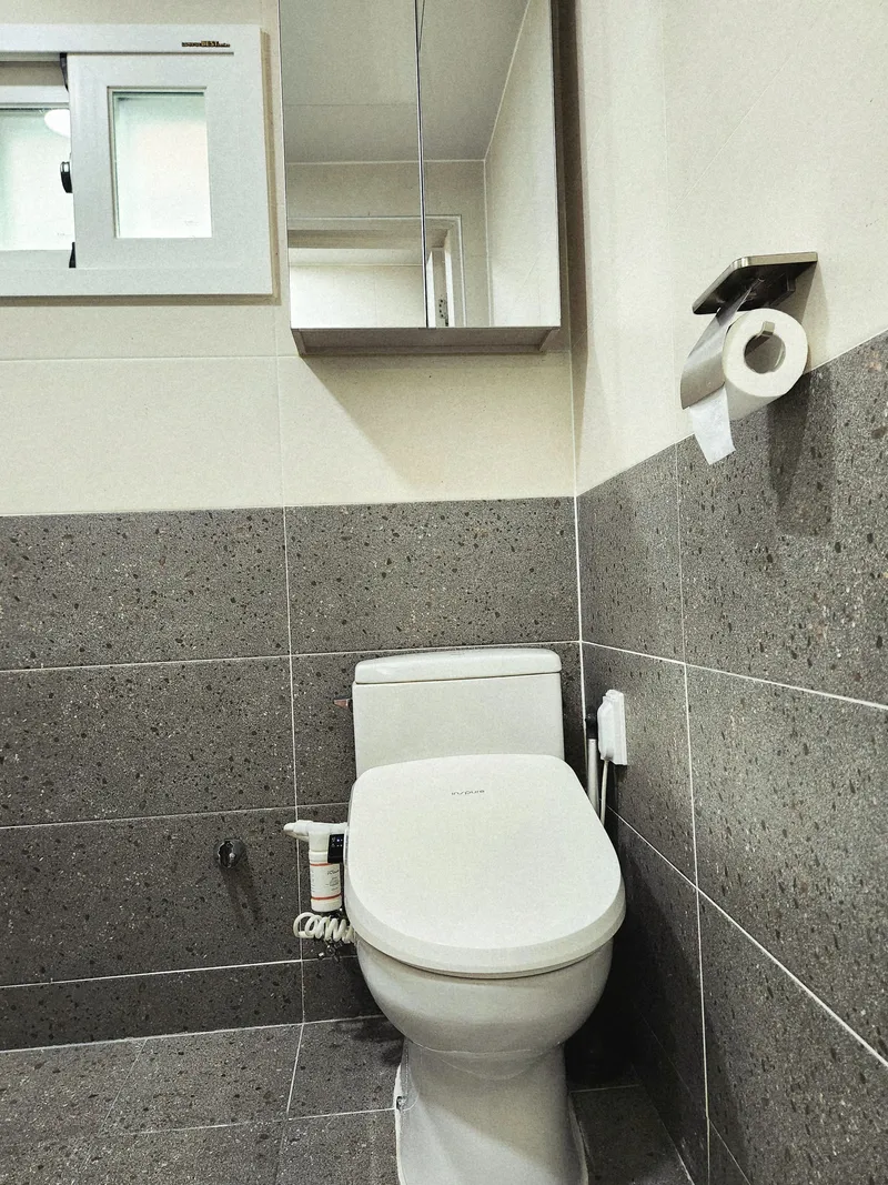 [Suwon][Suwon Paldal] Quiet and cozy accommodation within walking distance of Banghwasuryujeong 19