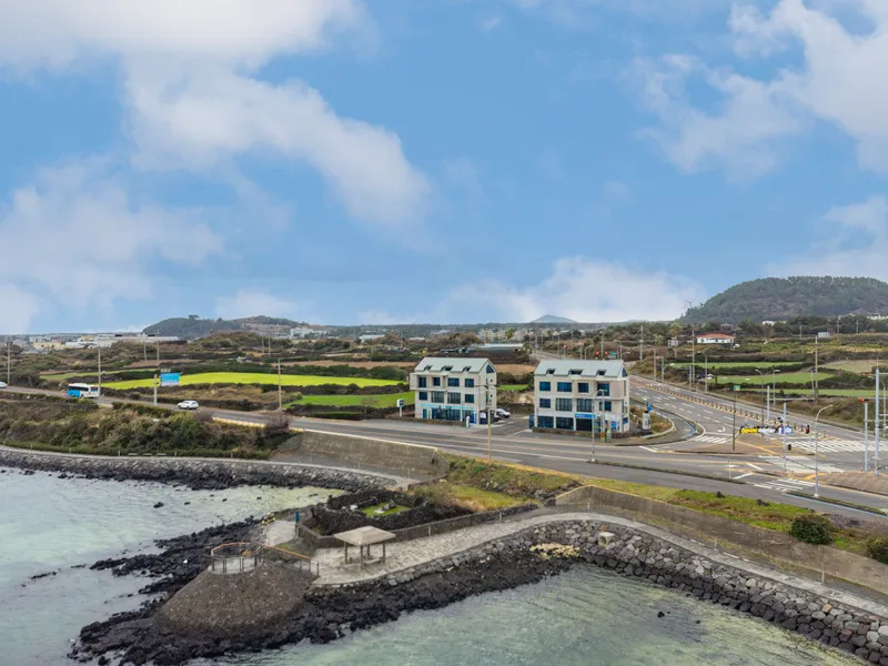[Gujwa, Jeju] Gimnyeong Ocean View/Seafront Yard/Newly Built in 2023/24-Hour Convenience Store/Duplex Type/B302 27