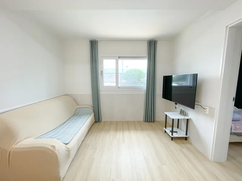 [제주 한경] 한적한 마을의 제주느낌 물씬 숙소 #프라이빗 #단독앞마당 6