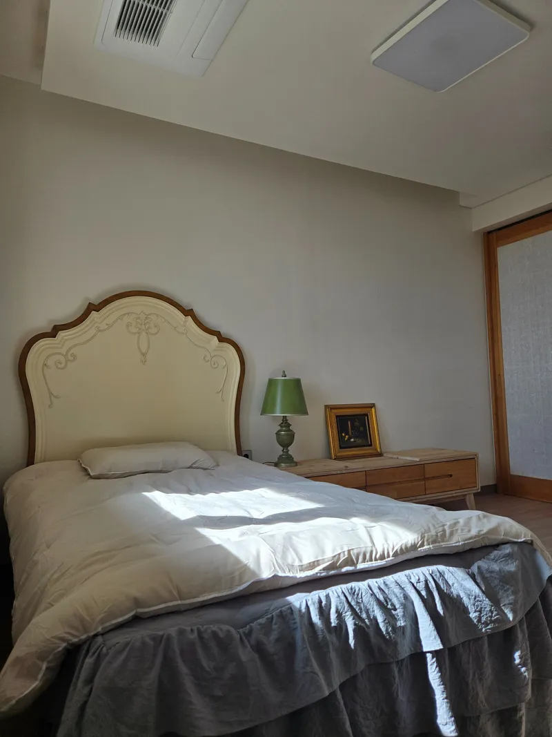 [Daejeong, Seogwipo] English Education City/Gu-eok-ri Hanok-style Interior 32-pyeong Two-Room Apartment 3