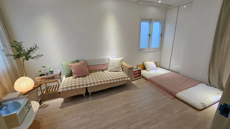 [Busanjin, Busan] 10-minute walk from Gaegeum Subway Station, 3-minute walk from Singaegeum Bus Stop 6