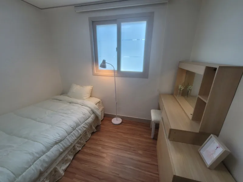 [부산 서구] 동아대병원이 가까운 쓰리룸 편안하게 쉴 수있는 집 7