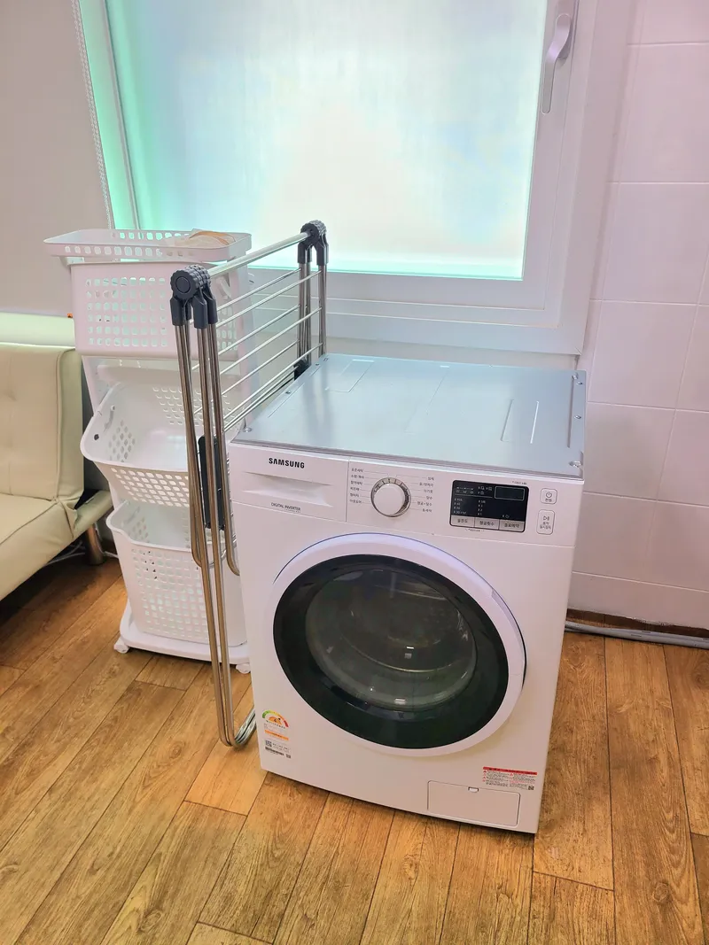 [Gimhae] A neatly organized two-room apartment in Naedong 10