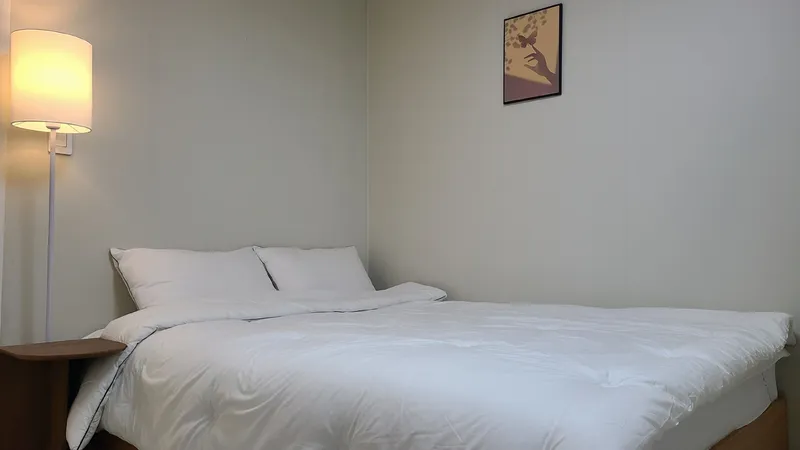 [Gwangjin, Seoul] Two-room apartment near Junggok Station on Line 7, close to Konkuk University and Seongsu. Buyers welcome. 4