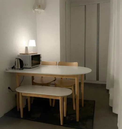 [Yongsan, Seoul] Yongridan-gil / 3 minutes from Samgakji Station / 10 minutes by car from Yongsan Station / 5 minutes by subway from Seoul Station 20