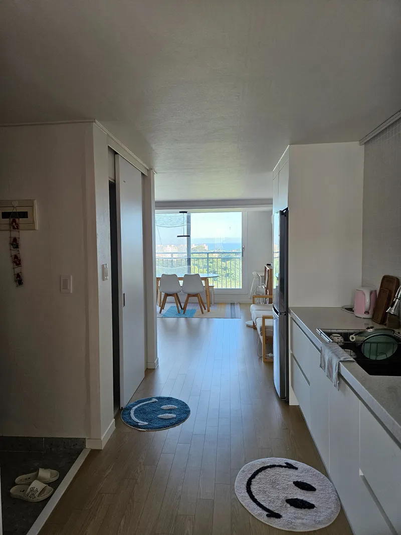 [Aewol, Jeju][Jeju Aewol Jjangstay] Special price for family two-room ocean view near the airport 24