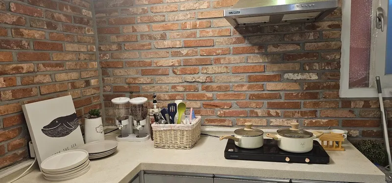 [Anyang] 1 minute walk from Myeonghak Station 10