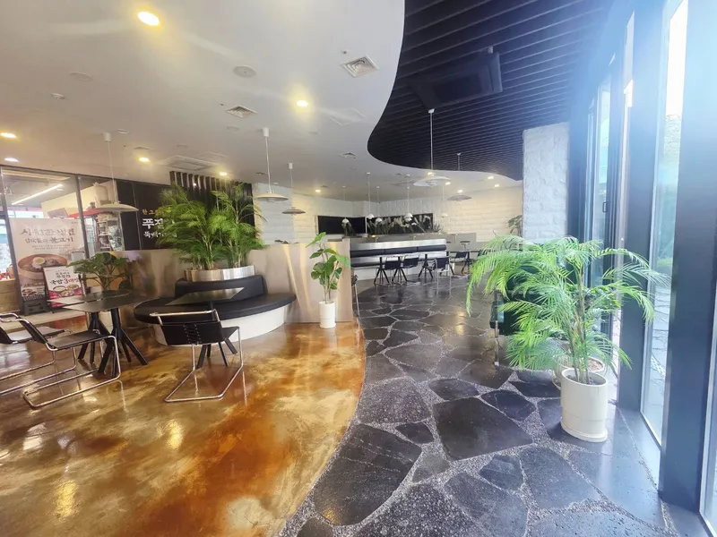 [Gangdong, Seoul] 4-person duplex, 5-minute walk from Cheonho Station, adjacent to Jamsil 32