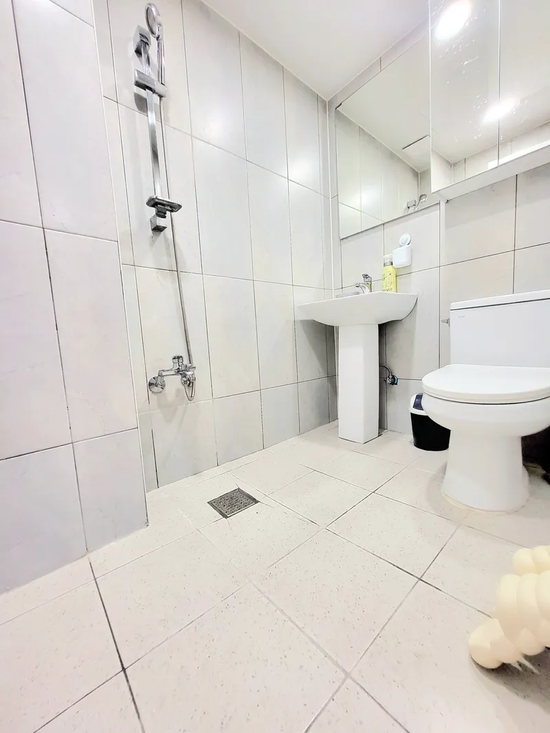 [Suyeong, Busan] 3 minutes from Gwangan Station, a beautiful and happy home with a class A queen bed and large TV~ 19