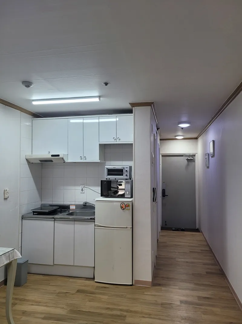 [Suwon][Suwon Yeongtong] Yeongtong Station Street View, Full-Option Officetel 19