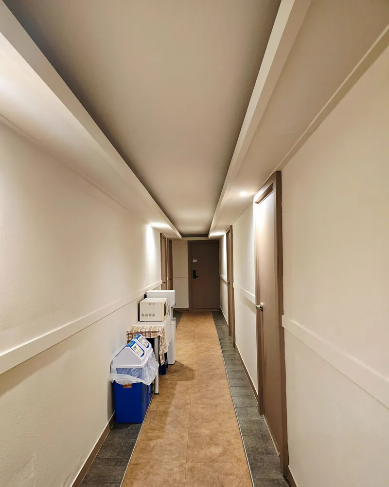 [Bucheon] A spacious, quiet, and cozy Premier Room 350m from Bucheon Station 10