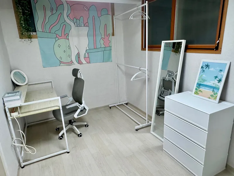 [서울 동대문] 청량리 서울시립대 도보 10분 한옥 쉐어하우스 1번방 3