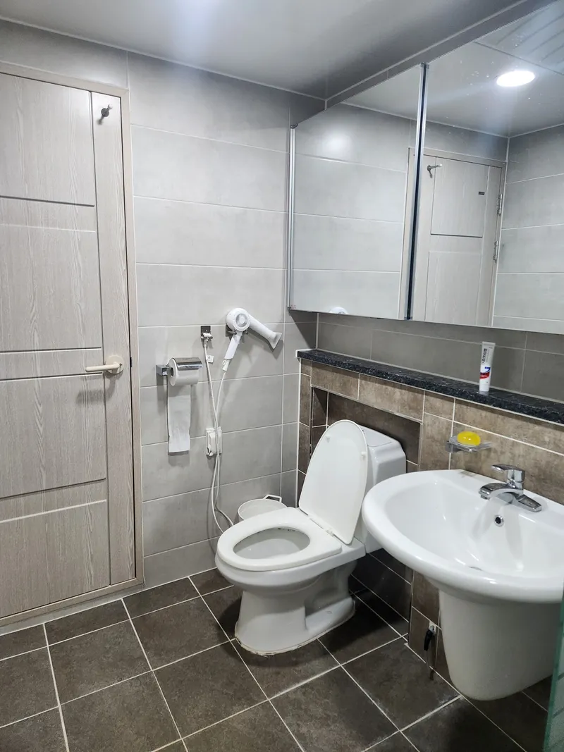 [Buk-gu, Daegu] Kyungpook National University, Dongdaegu Station, Daegu Station, Airport Comfortable Room 18