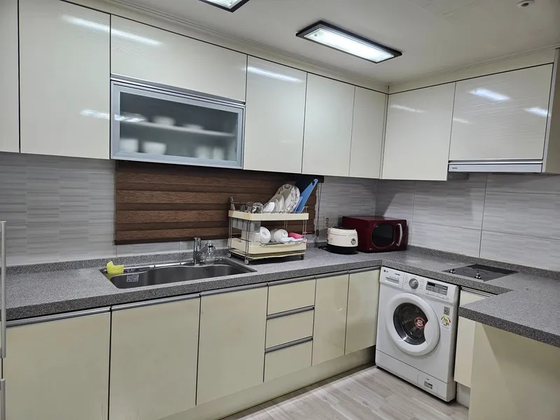 [Yuseong, Daejeon] Doryeong-dong Research Complex Two-room 18