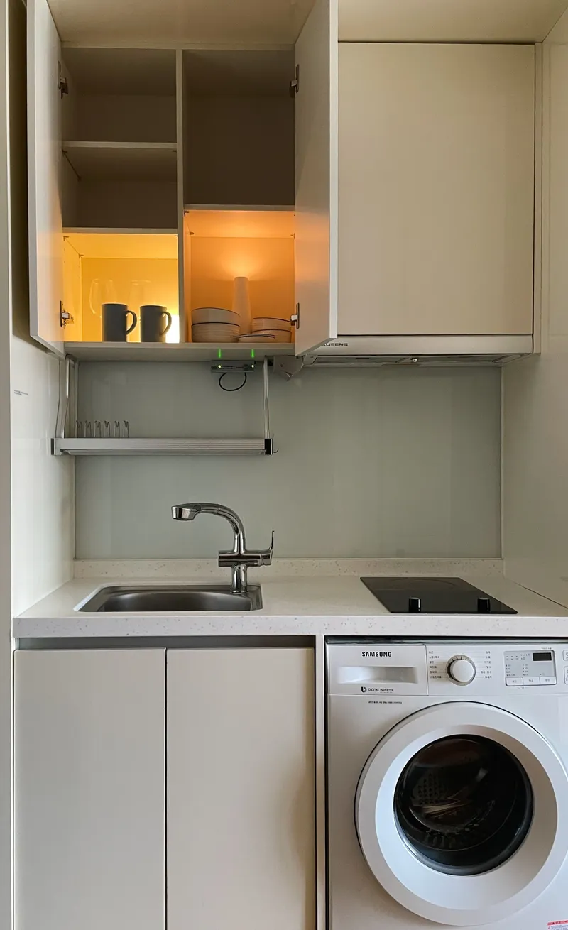 [Yongin] Urban Stay near Dongcheon Station with a Great View #Pangyo #Gangnam #Shinbundang Line 23